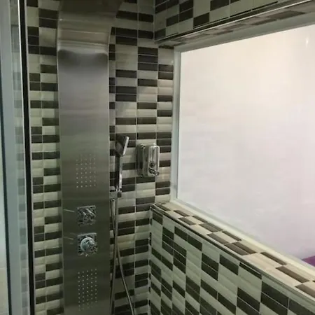 Apartment Benalbeach, Primera Linea *