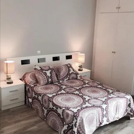 Benalbeach, Primera Linea * Benalmadena